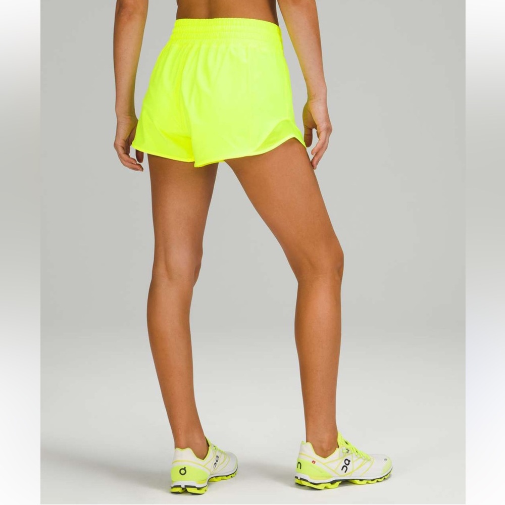 Lululemon Hotty-Hot shorts - Picture 6 of 7